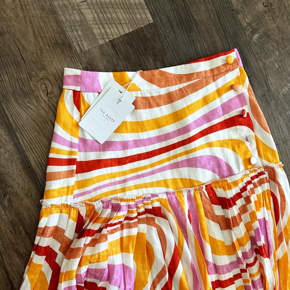 NWT Ted Baker Faidi Dropped Waist Pleated Retro Allover Print Midi Skirt 0/US 2 - Picture 10 of 16